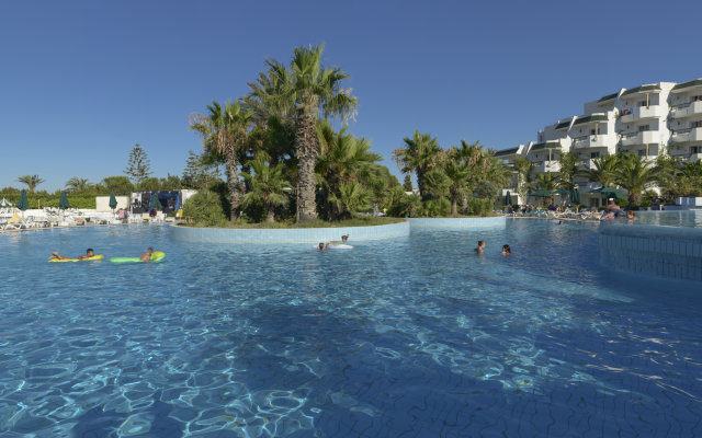 Курортный отель One Resort El Mansour