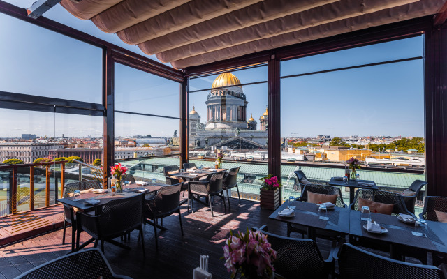 Отель SO/ Saint Petersburg