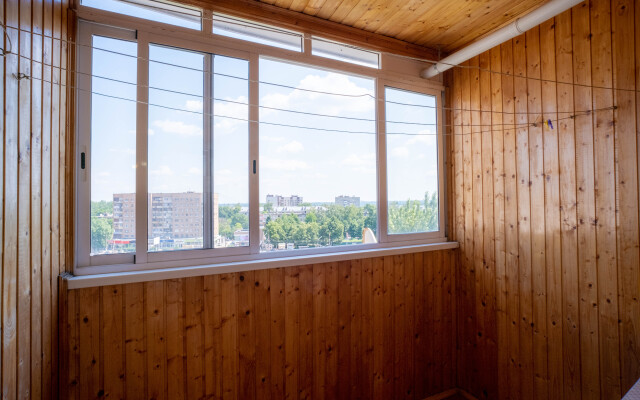 Prostornaya Odnushka Na Glavnom Prospekte Goroda Apartments