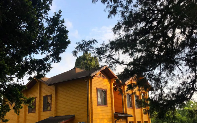 Dendropark Guest House