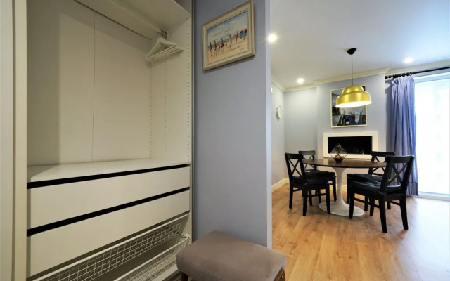 Apartments S Balkonom Morskoy Fasad