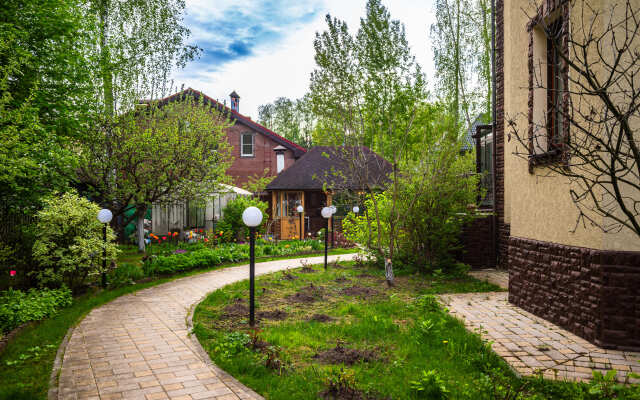 Kottedzh S Basseynom I Saunoy Dolgoprudnaya Alleya Dv1k22 Private House