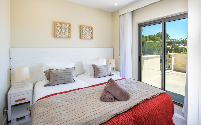 Shanti Apartments