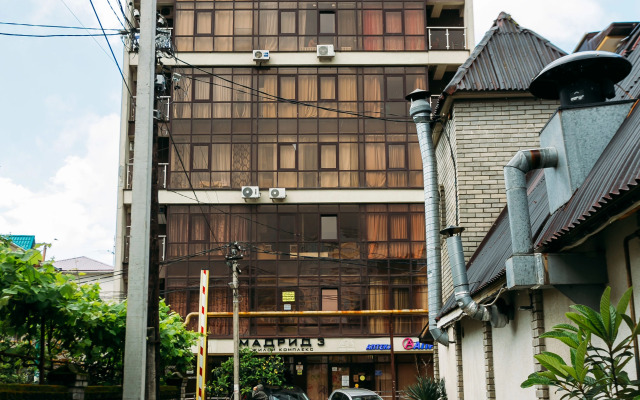 Na Ulitse Prosvescheniya 167 Flat
