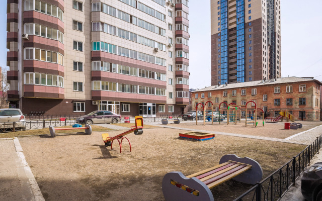 Na Ulitse Romanova 60/1 Flat