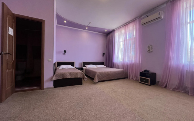 Yuzhnyij Dvorik Mini-Hotel