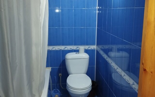Parvina Hotel