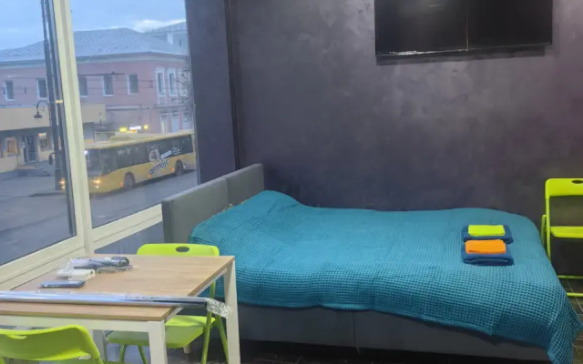 Апартаменты с шикарным панорамным видом на Крестовую улицу