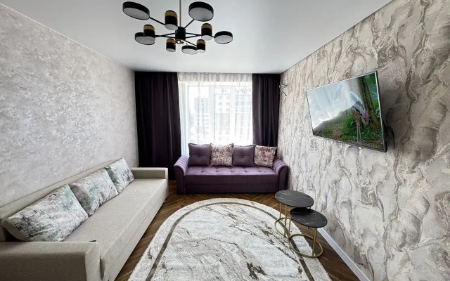 Квартира на Шмидта 100