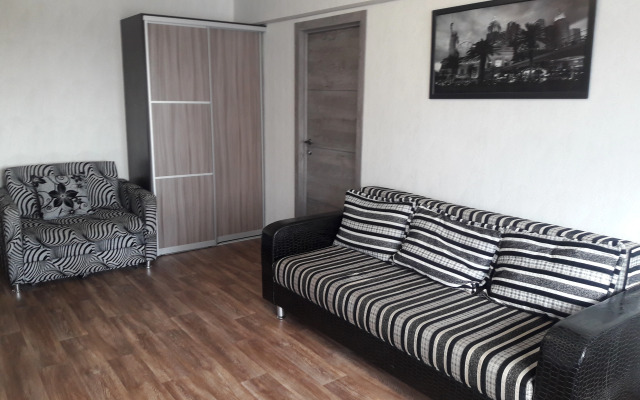 Квартира Трехкомнатная квартира на Еременко