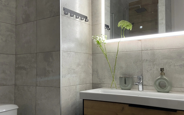 Uyutnaya na Naberezhnoj Ryadom s Termami GreenFamily Flat