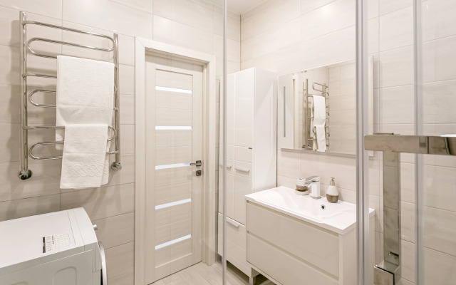 Апартаменты Лира от Ирины Савельевой + С красивым видом на Боргустанский хребет + У входа в верхний Курортный парк + Релакс 150%!