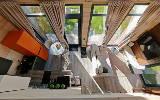 Частный дом Уютный  в Изумрудном