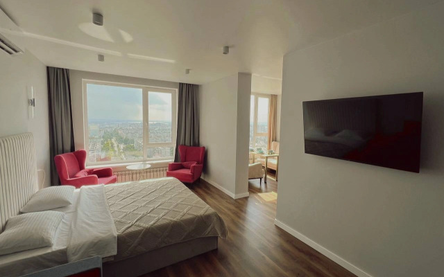 S Panoramnym Vidom Na Gorod Flat