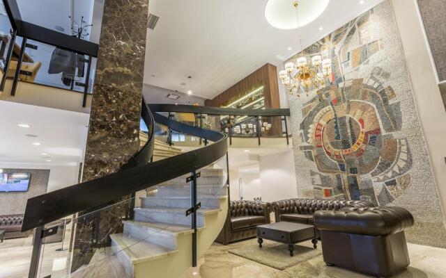 Hotel Royal Inn