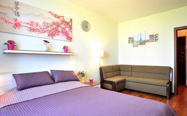 Evia Apartments