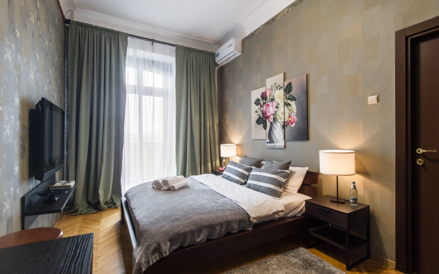 Gm Chetverka V Dome Na Naberezhnoy U Kremlya Apartments