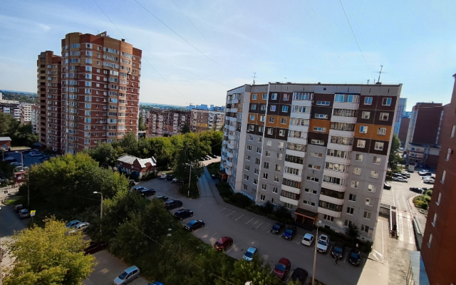 Dvushka S Izolirovannymi Komnatami Flat