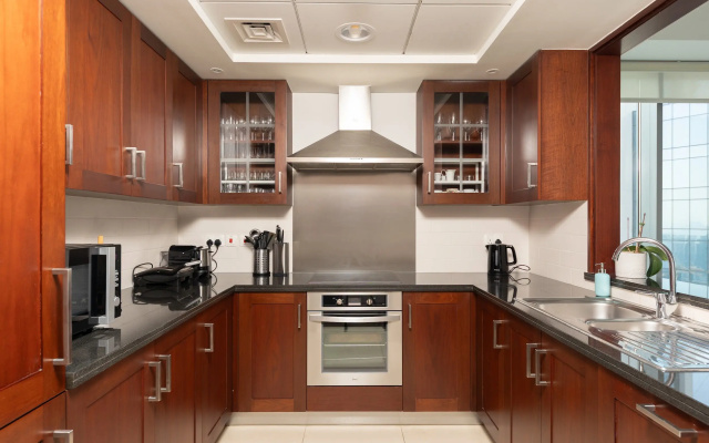 Апартаменты Elegant 2BR Balcony and Stunning Burj Views