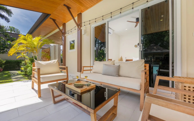 Emilia 3BR Private Pool Naiharn Villa