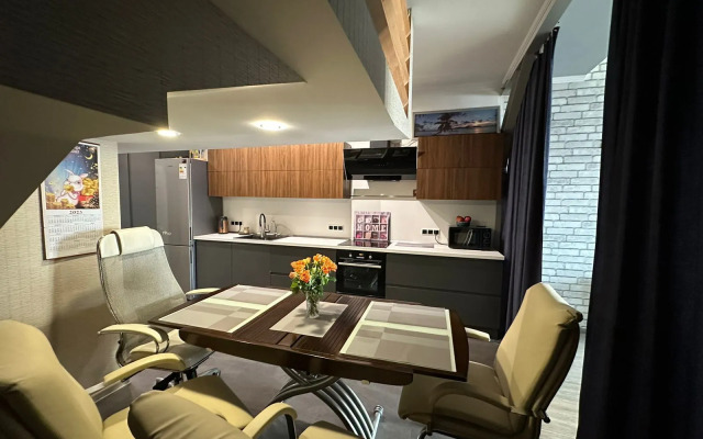 Na Ulitse Tatarskaya 50 Flat