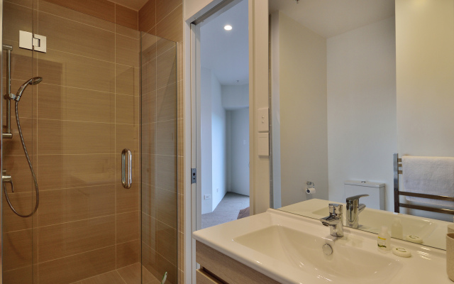 Freemans Bay Three Bedroom With a View Apartments
