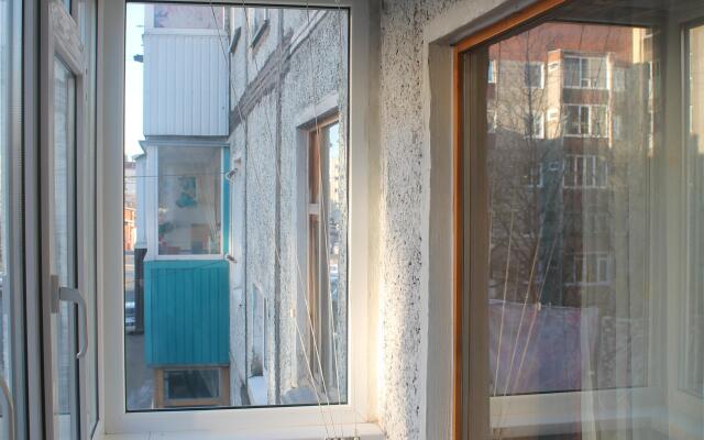 Квартира Двухкомнатная в Удобном Районе