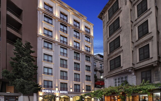 Dora Pera Hotel