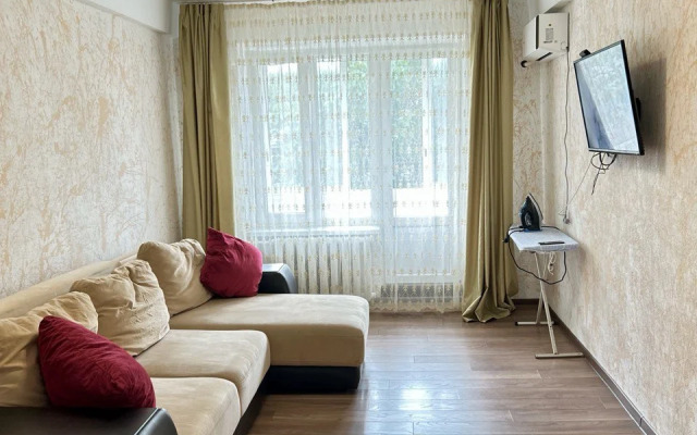 3kh Komnatnaya Na Beloy Romashke Flat