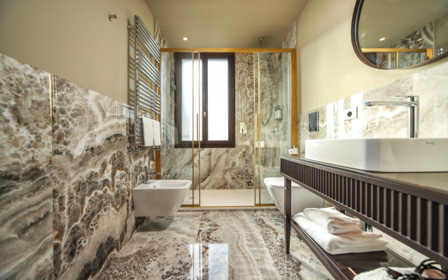 U-Visionary Venezia Hotel