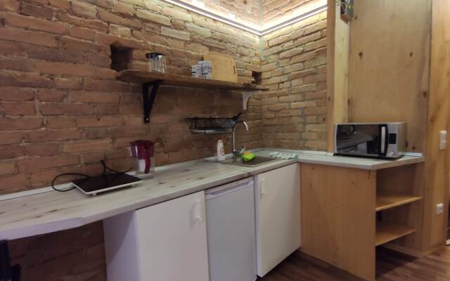 Three Narzana 3 Apartments