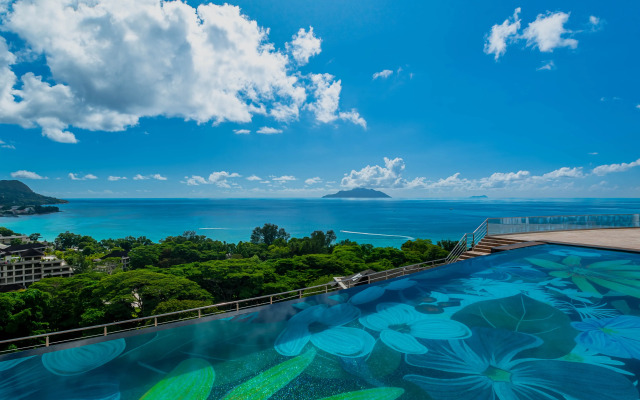 Gardens Hill Resort & Spa Resort