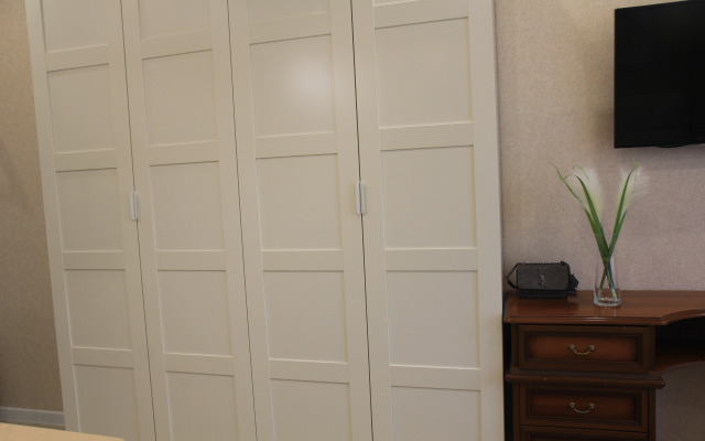 Квартира уютная рядом с метро и ж/д вокзалом Восточный