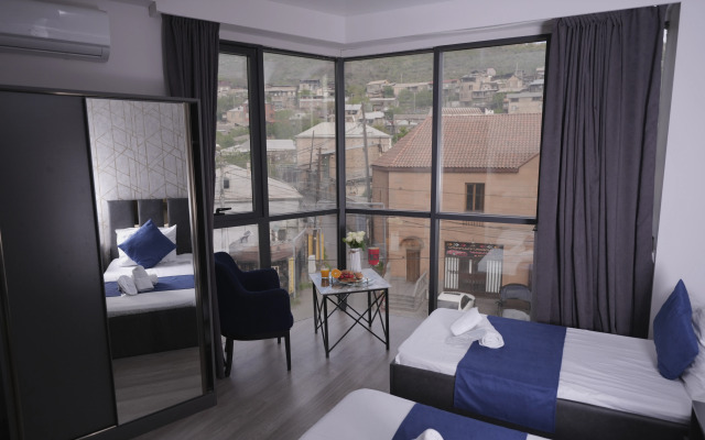 Bloom Hotel Yerevan