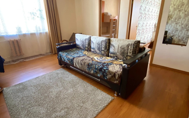 Dlya Semyi Flat