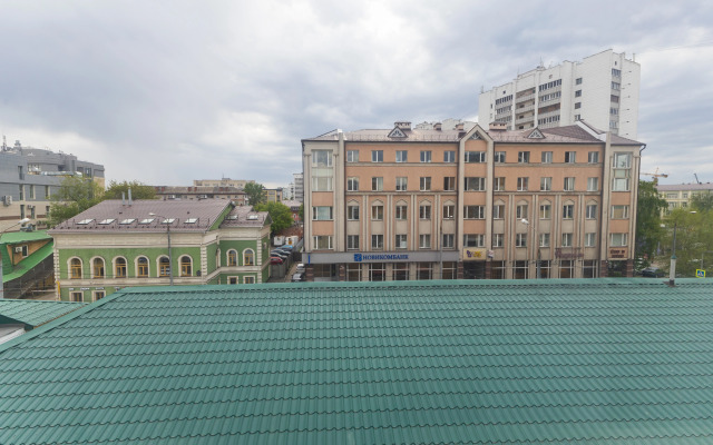V Tsentre na Tukaya Flat