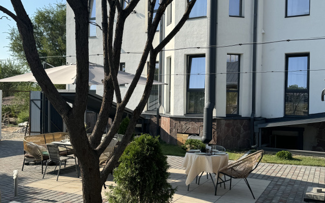 Mosh Mosh Boutique Hotel