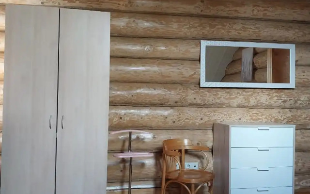 Частный дом Уница 300кв.м на первой линии озера Селигере