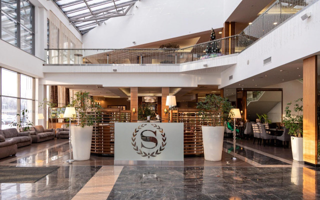 Sheraton Skypoint Luxe
