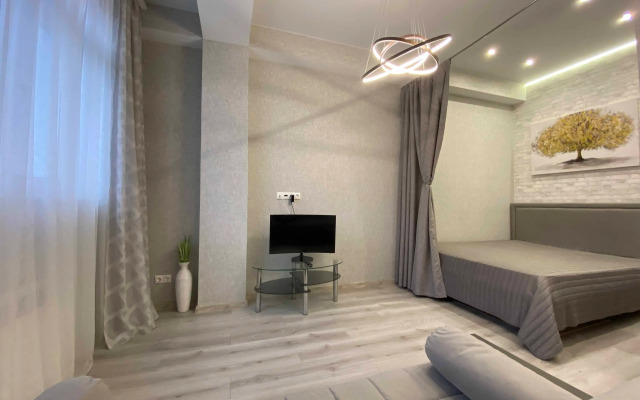Zhk Poseydon 830 Mamayka Zonirovannaya Studiya (Trustcontrol) Flat