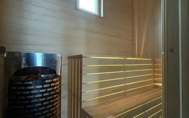 Частный дом Домик в Икше с сауной и банным чаном (Lato-76 Plus)