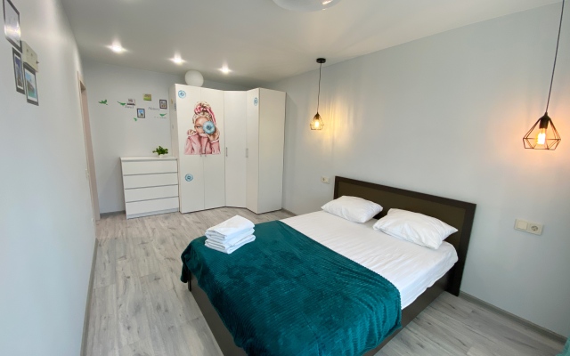 Апартаменты на Русской 15