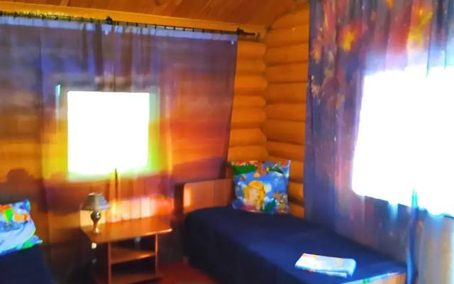 V Lesu U Morya Guest House
