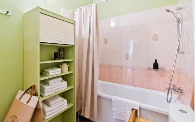 Bolshoy Kottedzh Dlya Vashikh Meropriyatiy Private House