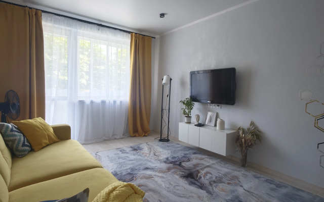 Апартаменты Уютные и Сильные