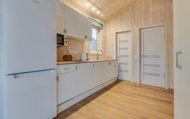 Частный дом с баней на дровах загородный