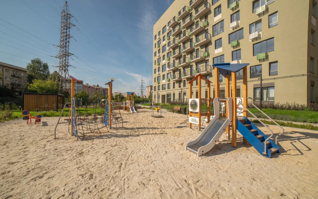 Krasnykh Komandirov 1v Apartments