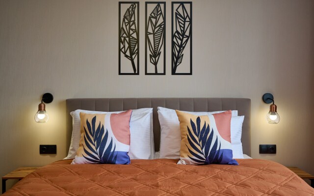 Квартира Джинс Апарт