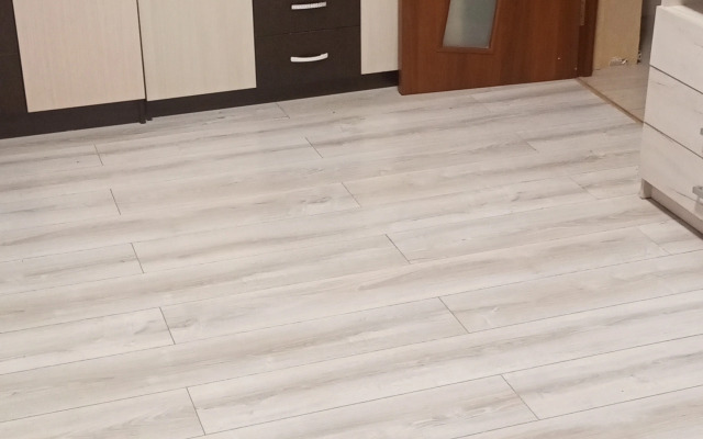 S 3 Spalnyami Apartments