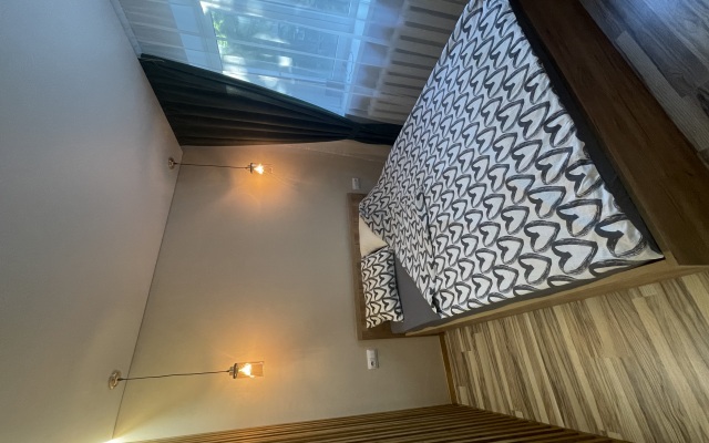 Uyutnaya kvartira na naberezhnoy Flat